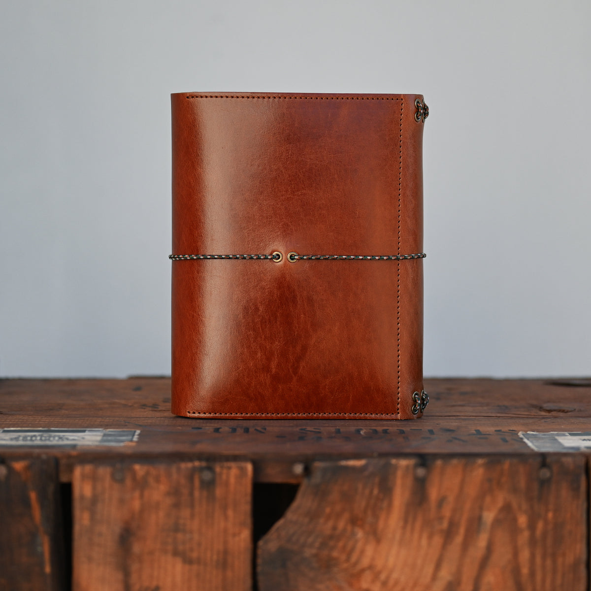 Folio | Venice Cognac