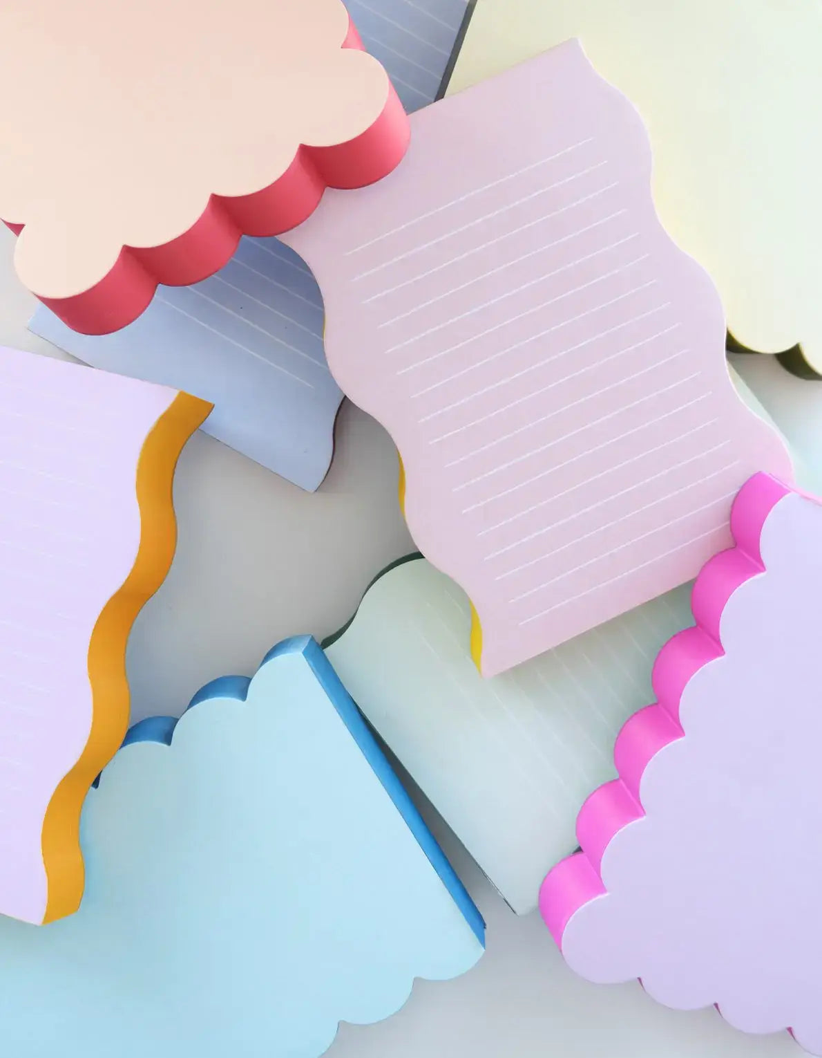 Scalloped Shaped Notepad | Lilac + Hot Pink Edge