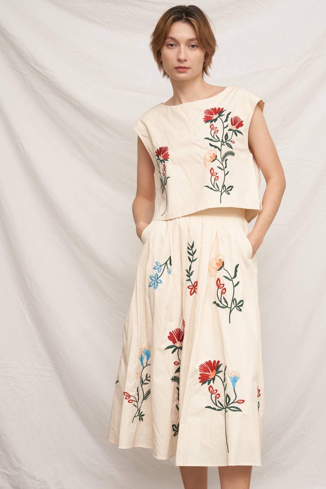 Floral Embroidered Top | Beige