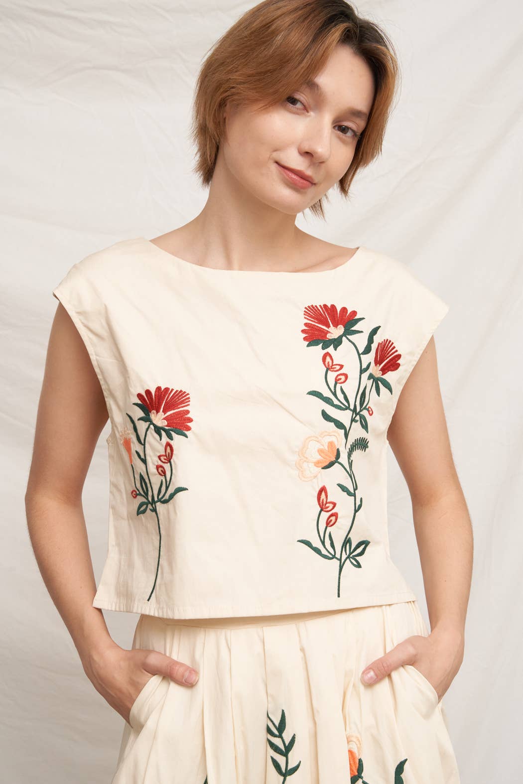 Floral Embroidered Top | Beige