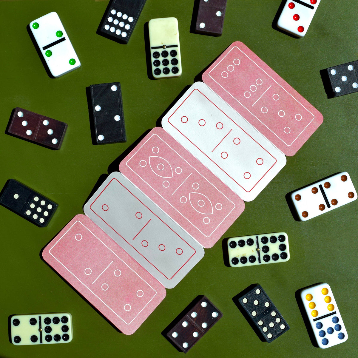 Retro Domino Set