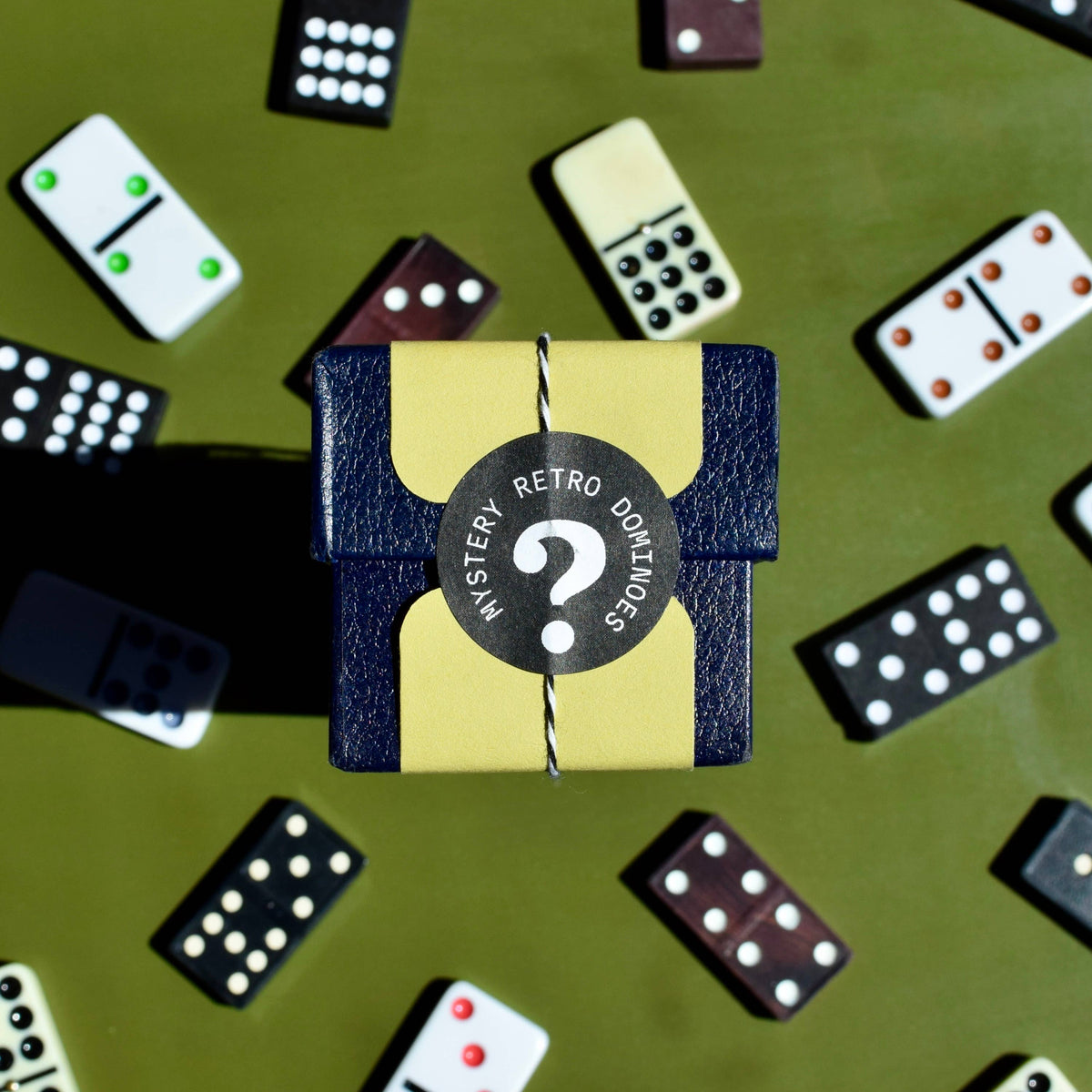 Retro Domino Set