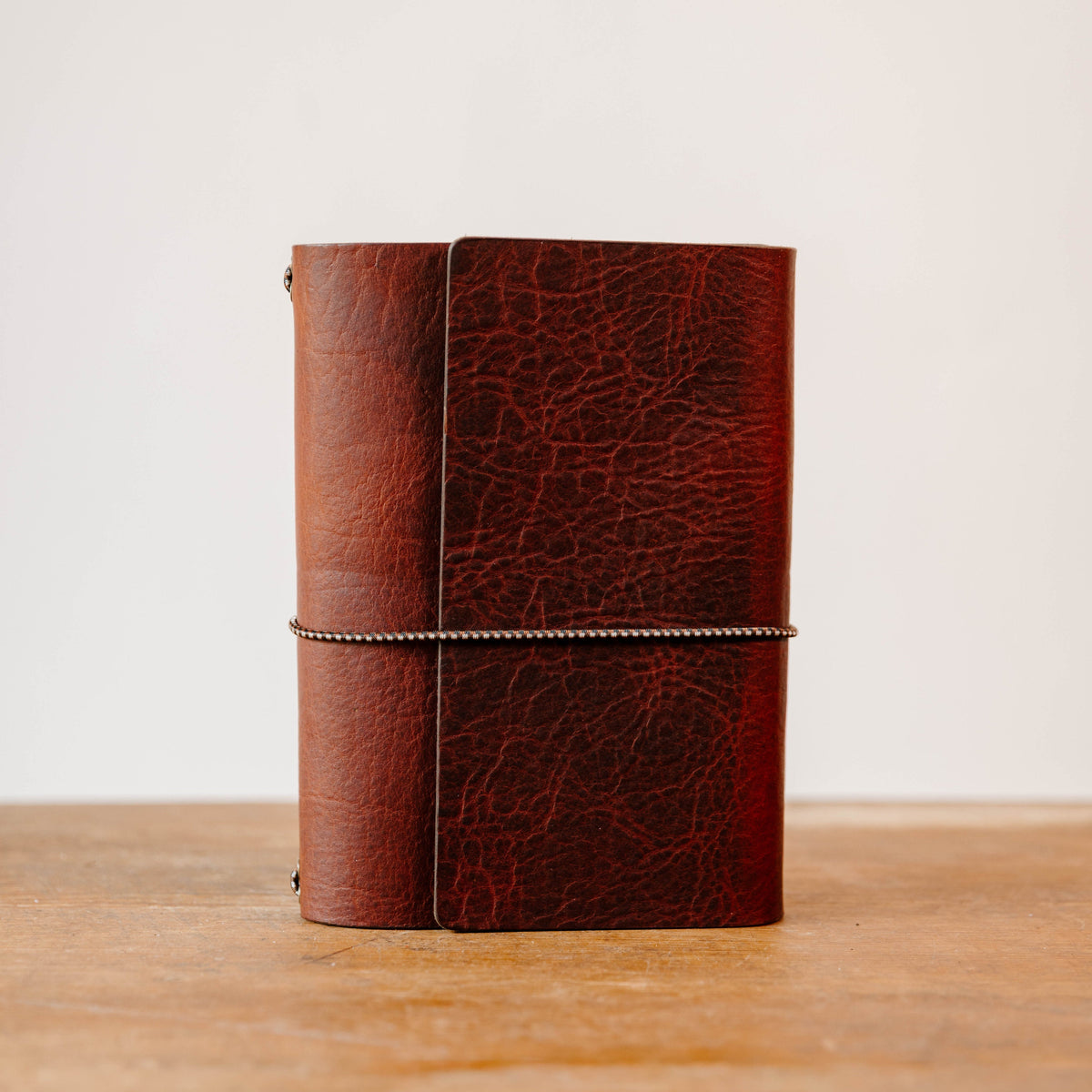 Folio LE | Red Bison