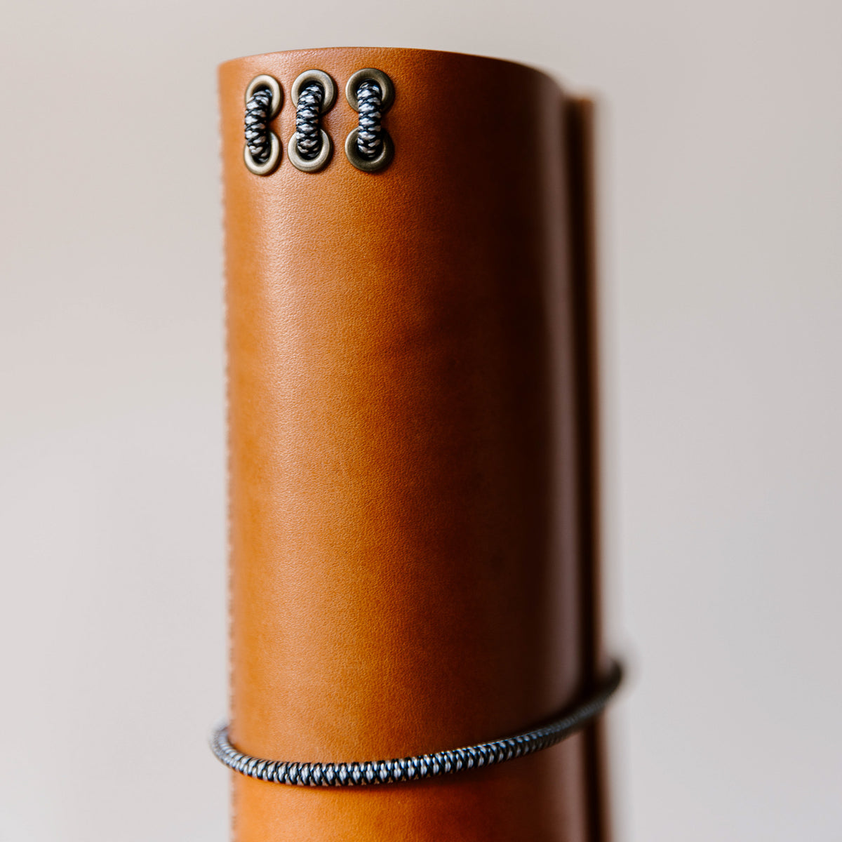 Folio | Tan