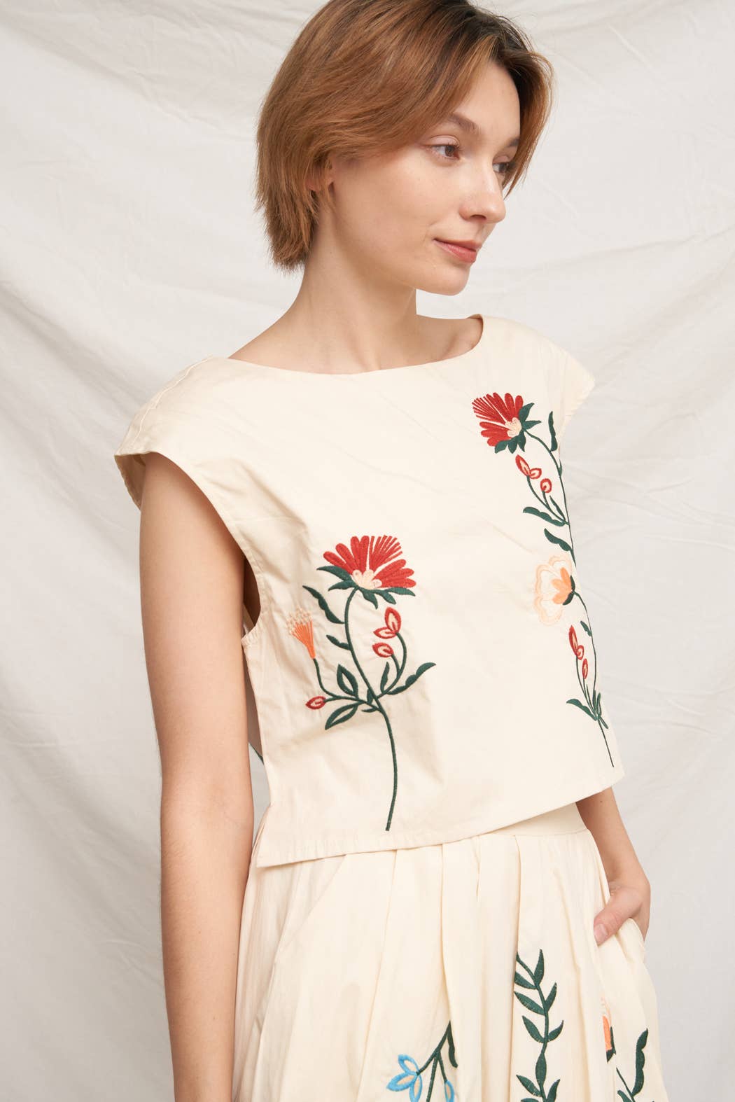 Floral Embroidered Top | Beige