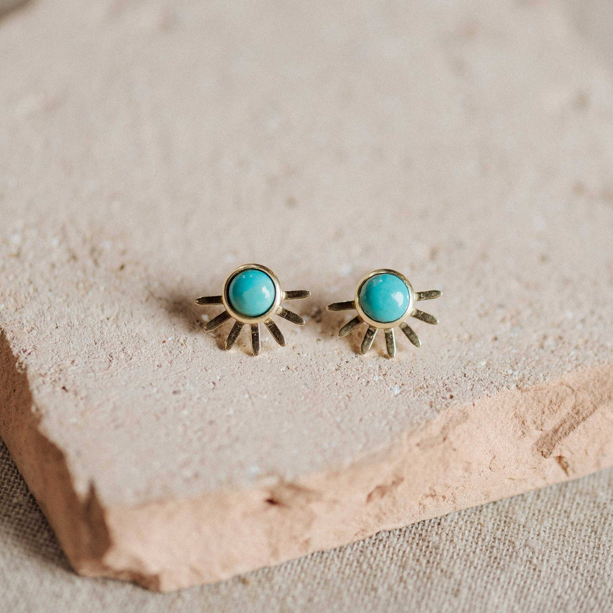 Sol Studs